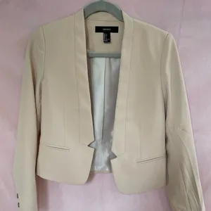 MOVING SALE!! Tan forever 21 blazer thumbnail 1