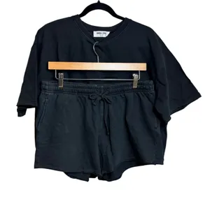 Double Zero Womens Black Cotton Boxy Crop Top and Drawstring Shorts Set Large thumbnail 1