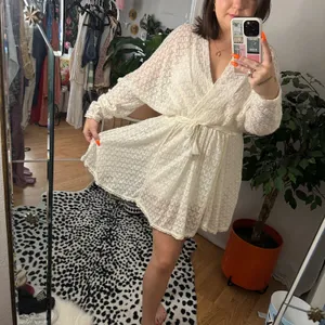 Free People Lace Sheer Long Sleeve Mini Dress Cream Size Small thumbnail 2