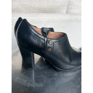 Clarks Black boots thumbnail 2