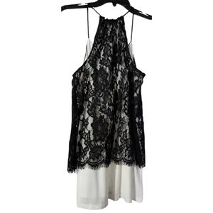 Gianni Bini Sleeveless Lace Blouse Size Medium thumbnail 2