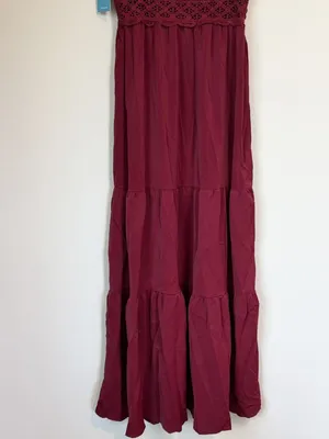 NWT Cupshe Burgundy Crimson V-Neck Lace Bodice Sleeveless Maxi Dress - Medium thumbnail 6
