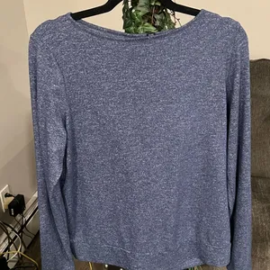 Chaps Ralph Lauren women’s Sweater blue Sz Large Top thumbnail 1