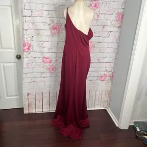 LA FEMME nwot wine burgundy colored ONE SHOULDER DRESS 28176 thumbnail 7