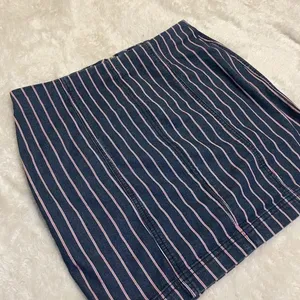 Altar'd State Mini Stretchy Skirt - Pinstripe Fitted Lexie Size Small‎ thumbnail 2