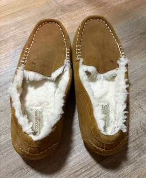 Koolaburra Chestnut Suede Shearling Moccasin Slippers Brown Size 9 thumbnail 1