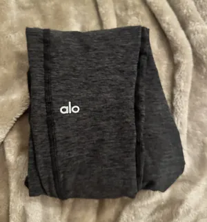 ALO grey high waisted leggings thumbnail 1