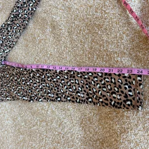 Aerie Chill Play Move‎ Leopard Cheetah Print Crossover V-Waist Leggings Brown Sm thumbnail 7
