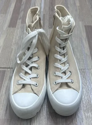 Sincerely Jules Vespa Z High-Top Cream Canvas Platform Sneakers Women’s 8.5 thumbnail 1