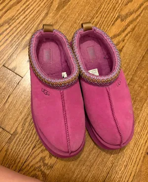 UGG Black thumbnail 1