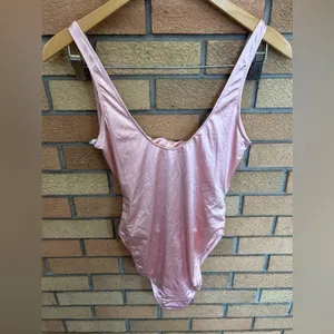 NWT Good American Bathing Suit Bubblegum Pink Satin Cut-Out One-Piece Size M thumbnail 5