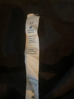 Lululemon Cropped Workout Pants thumbnail 4