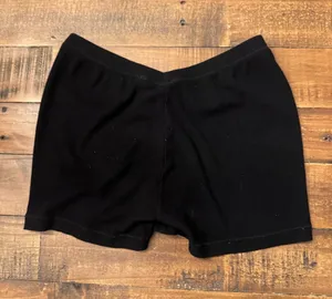 SKIMS‎ Ribbed Stretch Shorts thumbnail 1
