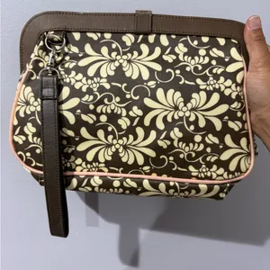 Petunia Pickle Bottom‎ Floral Pink And Brown Cross Town Clutch Wristlet & Pad G thumbnail 3