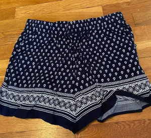 Garage Patterned shorts thumbnail 1