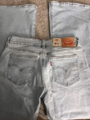 Super Low Flare Levi’s Bootcut thumbnail 2