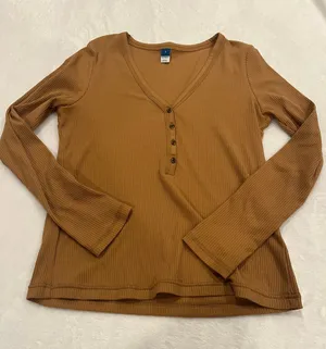 Old Navy Ribbed Long Sleeve Henley Top - Camel Brown - Size S thumbnail 1