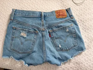 Levi’s 501 Shorts thumbnail 2