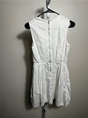 X23. GAP White Sleeveless Mini Dress with Eyelet Detail thumbnail 4
