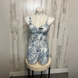 No Comment marbel blue romper size small thumbnail 2