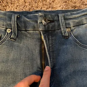 Good American ‼️ Good Flare Jeans‼️ thumbnail 5