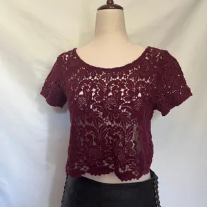 Abercrombie Fitch Y2K Crochet Crop Women Top XS Festival Coquette Boho Burgundy thumbnail 12