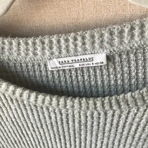 FINAL MARKDOWN Zara Gray Women's heavyweight Crew Neck Sweater small thumbnail 2