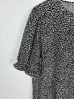 Pretty Garden Dress Size Large Black White Cheetah Print Tiered Maxi thumbnail 3