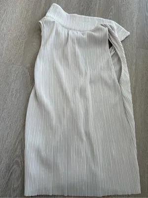 Zara Cream Pleated Sleeveless Top with Collar thumbnail 4