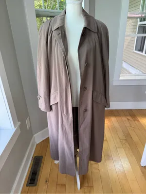 Vintage Regent Park Khaki Belted Trench Coat with Warm Lining Size 10P thumbnail 2
