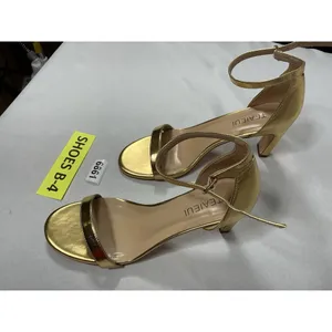 Womans Excellent Condition Teaieui Strappy Sandals 9.5 Gold Block Heel Strap thumbnail 2