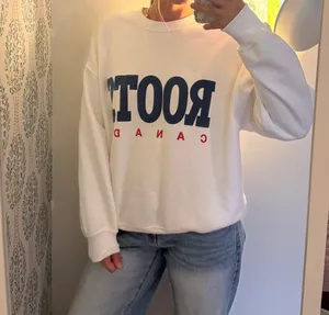 Roots Canada Sweatshirt Crewneck thumbnail 2