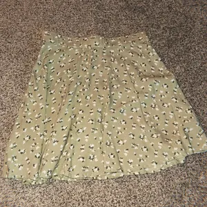 Hollister Floral Skirt Mini thumbnail 2