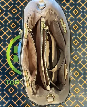 Tory Burch Shoulder tote - Carter Small Convertible Tote in Shell Pink thumbnail 11