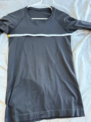 Lululemon Swiftly Tech Long Sleeve 2.0 Black Top Womens 6 Running Workout thumbnail 8