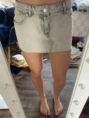Edikted Low Waisted Denim Black Mini Skirt thumbnail 3