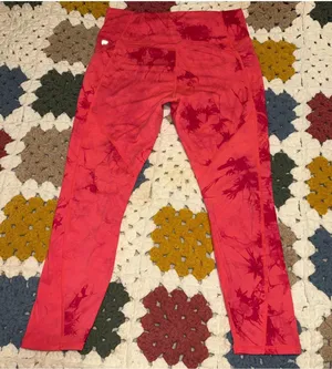 Fabletics Oasis Purelux High Waist Red Leggings Size Med 7-8 Workout Pockets thumbnail 1