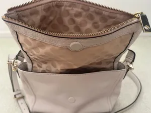 Kate Spade Purse thumbnail 3