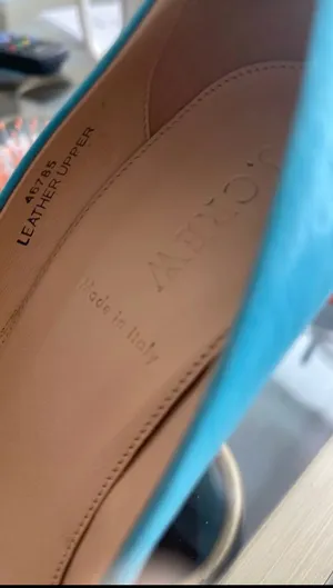 J.Crew Round Toe Leather Heels Size 8 thumbnail 4