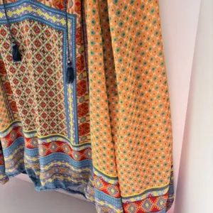 Passports Woman Peach Blue Long Raglan Sleeve V Neck Pullover Blouse Size XL thumbnail 5