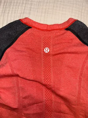 Lululemon Run: Swiftly Tech Long Sleeve Shirt size 4 thumbnail 5