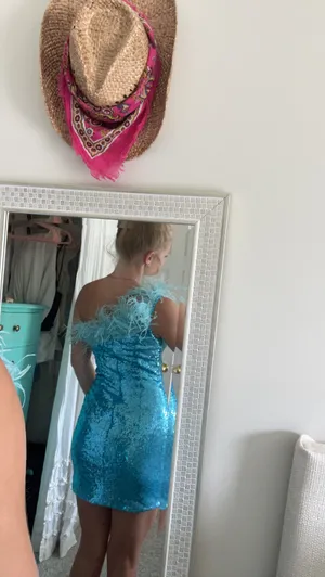 Homecomig Dress Blue thumbnail 2