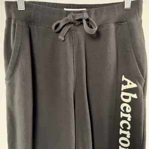 Abercrombie & Fitch Soft A&F Collection‎ Sweatpants Joggers in Gray Size Small thumbnail 2