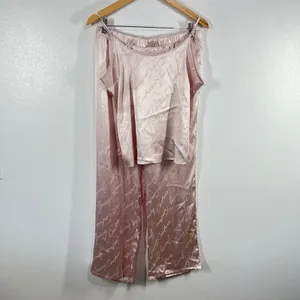 Juicy Couture Satin‎ Pink Logo Pajama Set Medium Sleepwear Cami & Pants Lounge thumbnail 2