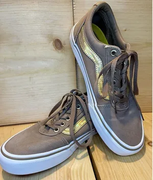 Vans Ward Old Skool Women's Size 7.5 Sneakers Brown Gold Stripe Ortholite thumbnail 1