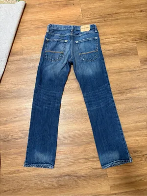 Abercrombie Remsen Low Rise Slim Straight Jeans Women’s Size 14 Distressed thumbnail 2
