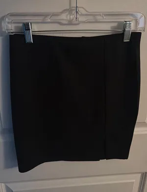 Black Skirt thumbnail 2