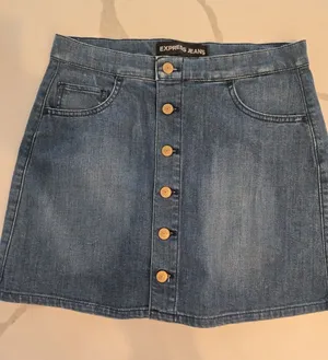 Express Jeans Denim Mini Skirt Button Front Medium Wash High Waist Jean Skirt 8 thumbnail 1