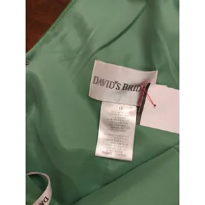 David's Bridal Prom/Wedding/evening Olive Green Dress Size 14 thumbnail 12