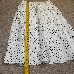 NWT LOFT Polka Dot Linen Blend Midi Skirt White Black Side Zip Slit Size 4 thumbnail 6